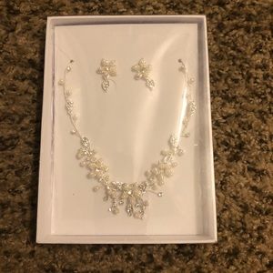David bridal necklace and  earrings